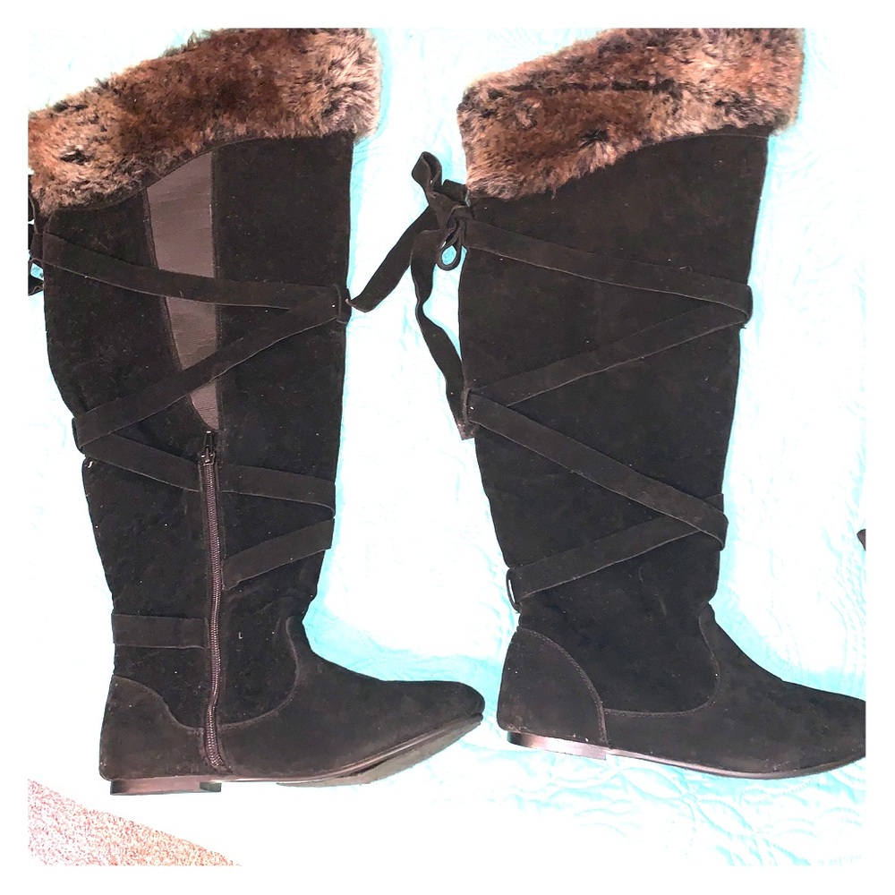Comfort View Shelly wide calf knee-high boots
